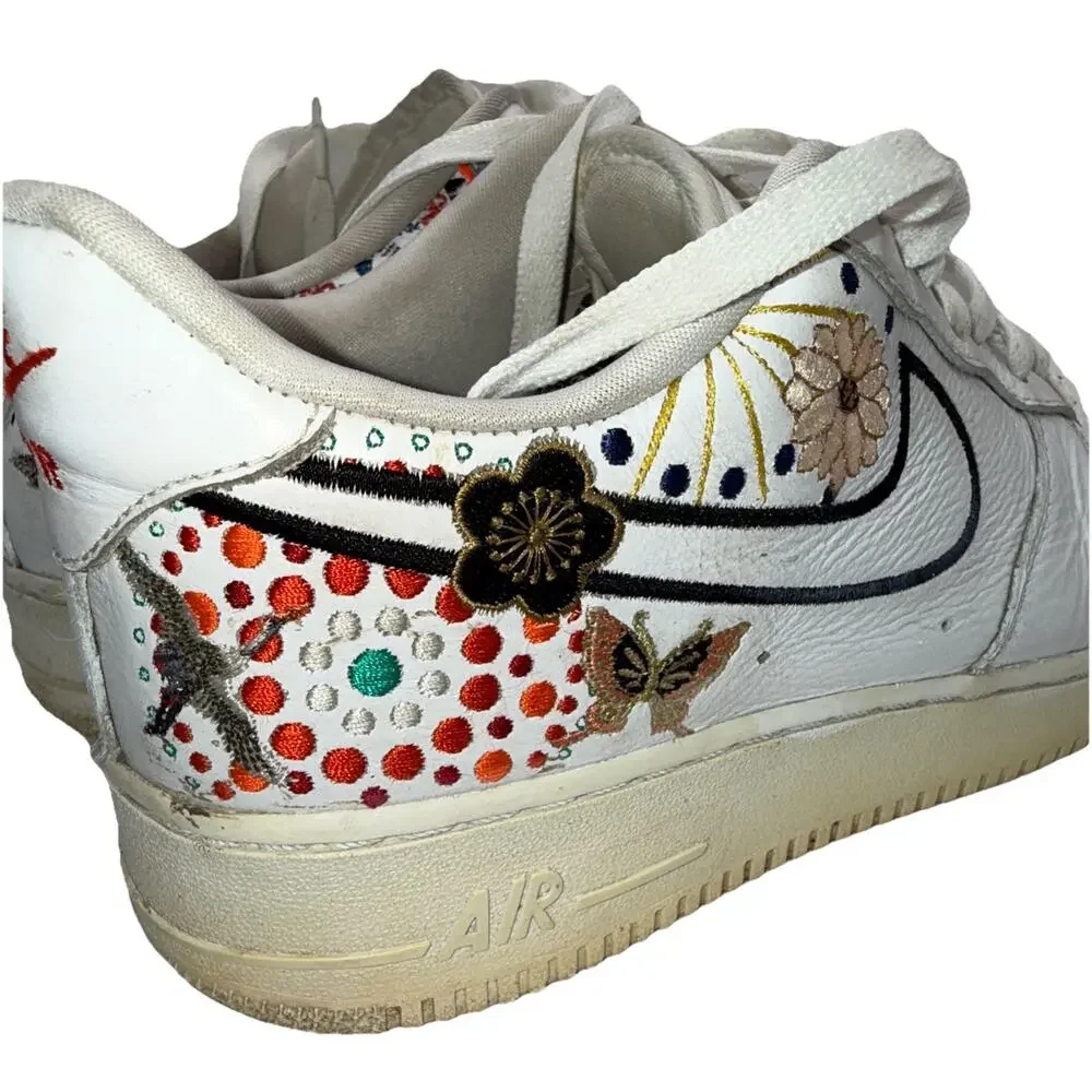Size 11 - Nike Air Force 1 LNY W